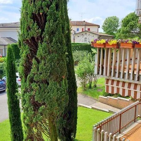 Peschiera Apartment
