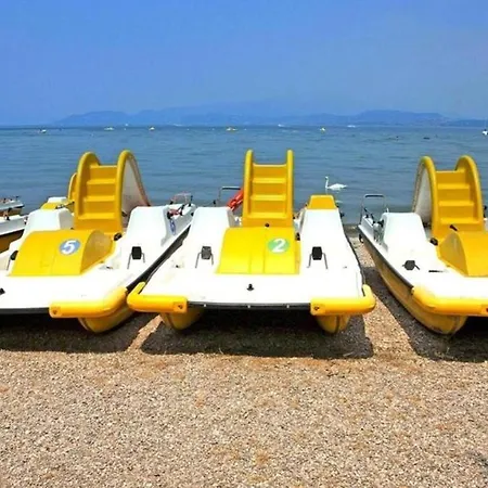 Peschiera Apartment *